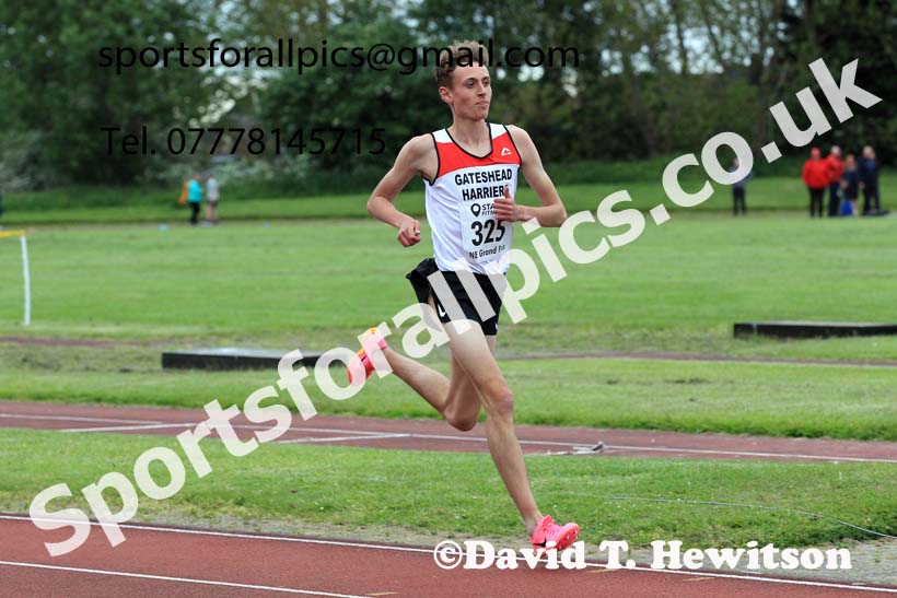 3000 metres, NEGP 2, Monkton. Photo: David T. Hewitson/Sports for All Pics